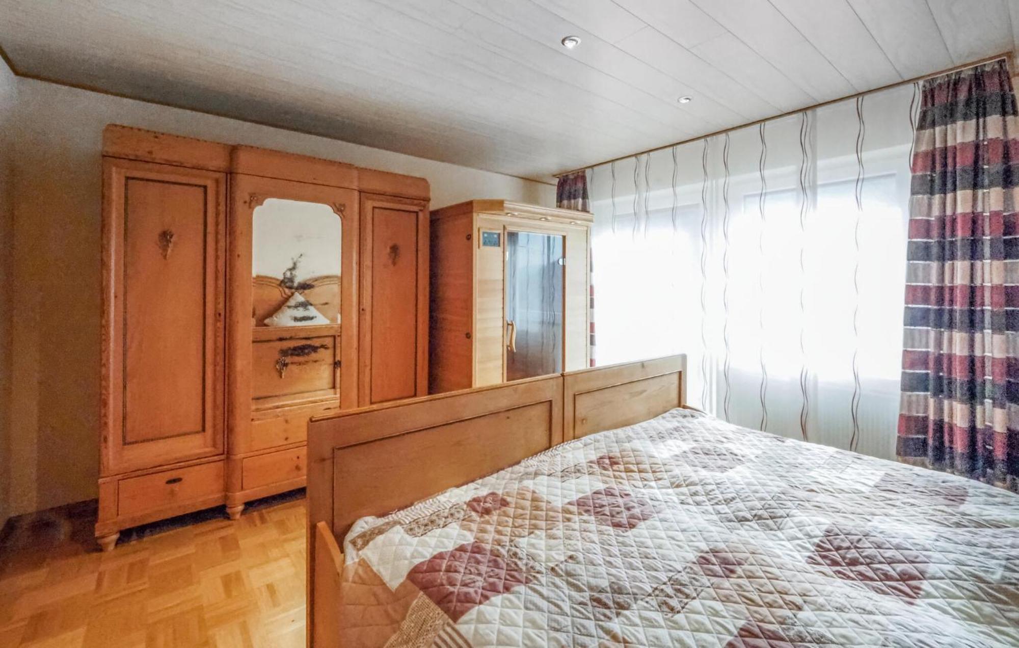 Cozy Apartment In Hinterweidenthal With Sauna Dış mekan fotoğraf